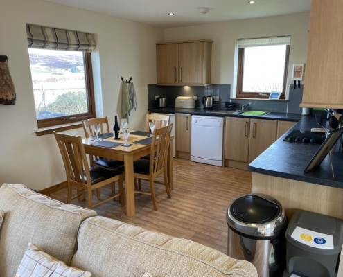 Kitchen Dining Area